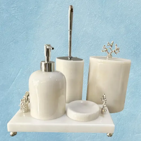 Sunumluk Tepsili Gümüş 5'li Banyo Seti
